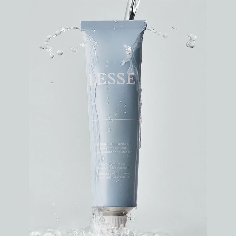 LESSE Refining Cleanser