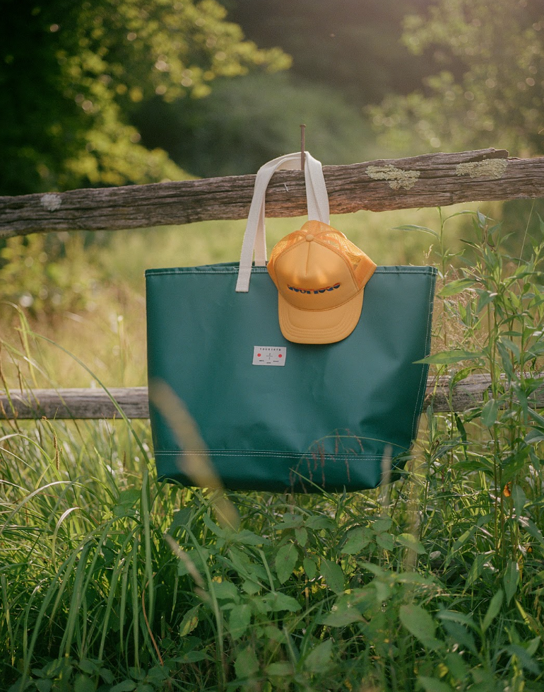 TOURISTS Two Tone Trucker Hat - Youth Gold