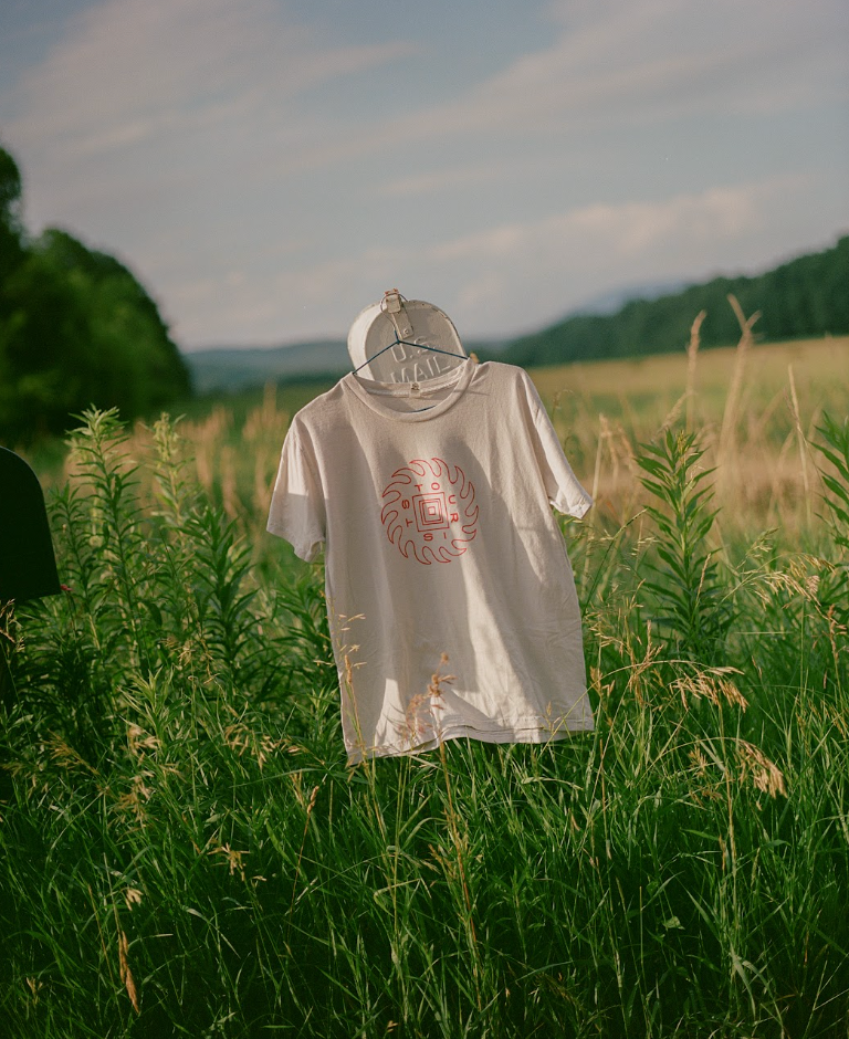 TOURISTS x LAND Sun Tee